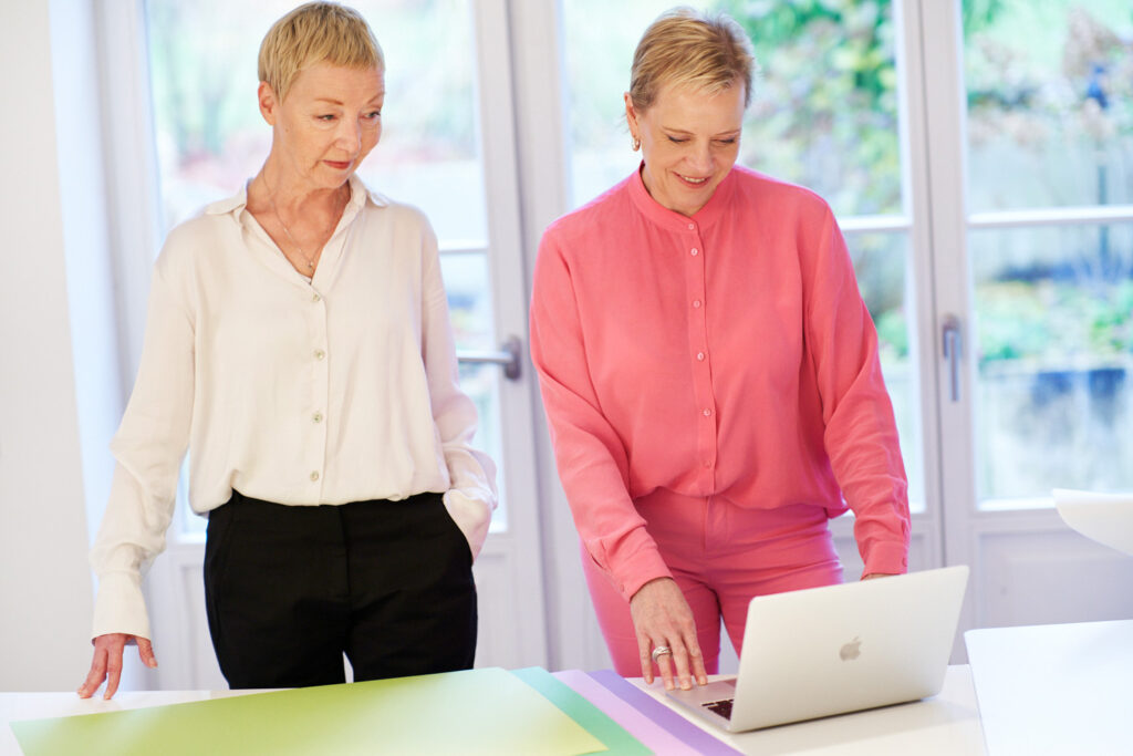 Unsere Expertise in remote und hybriden Modellen führt Ihr Team in eine erfolgreiche Zukunft.